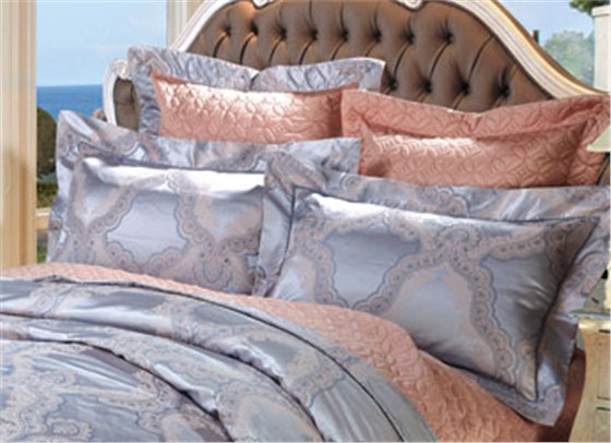 SB2339魅蓝城堡(婵丝提花床盖五件套) SB2339魅蓝城堡(婵丝提花床盖五件套)